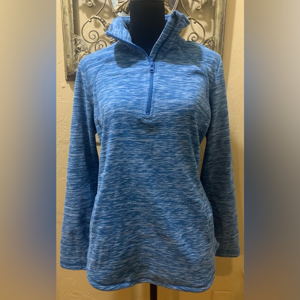 St. John’s Bay Woman’s Blue Fleece Pullover Size Medium